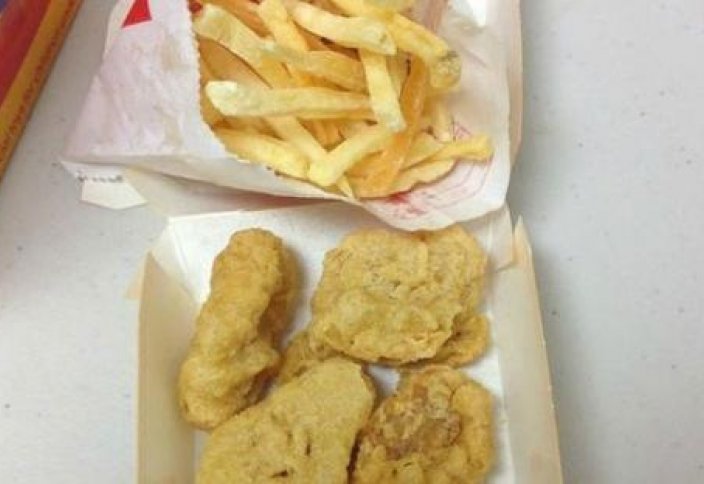 Фастфуд через 6 лет хранения шокировал общественность