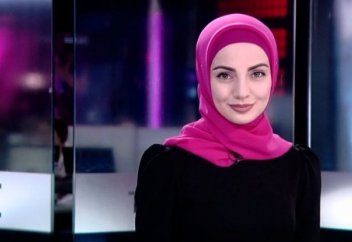 Первая телеведущая в хиджабе проходит кастинг на «Дожде» (видео)