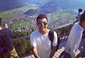 Есіміне бола аккаунтын бұғаттап тастады