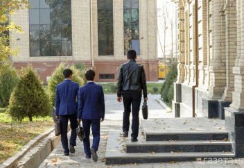 В российских образовательных программах в Узбекистане обнаружили целый спектр тактических приемов гибридной войны