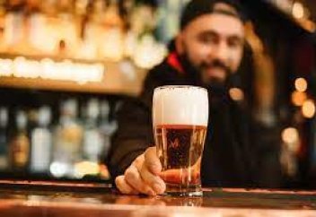 Мұсылман емес елдерде шарап сынды харам заттарды сатуға болады деген пәтуа бар ма?