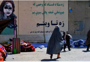 Китай обещал талибам «безоговорочную поддержку» в то время, как афганцы теряют права и свободы