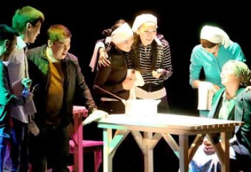 Премьера спектакля «Жаннат» на тему деструктивных религиозных течений прошла в Уральске