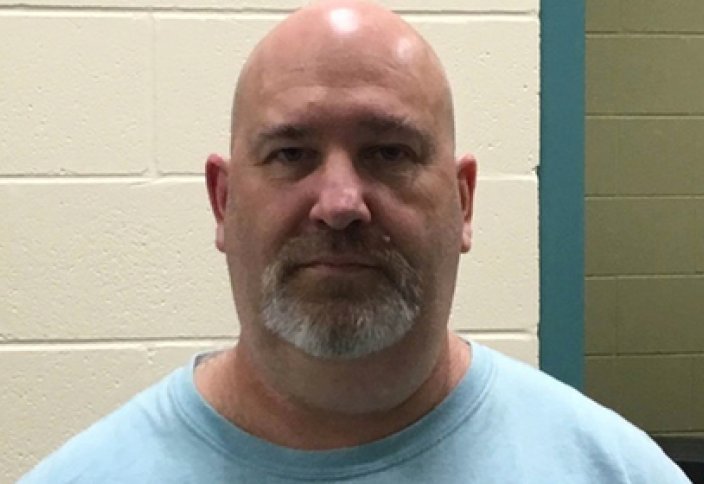 Разное: Американец попал за решетку за жестокость к рыбе