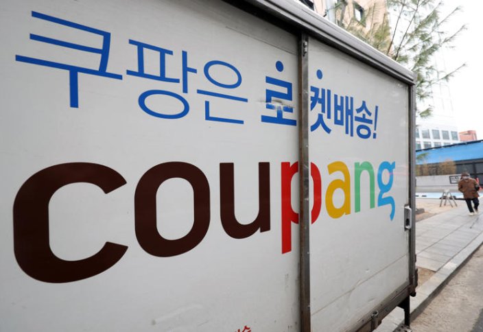 Бэби-бумеры добиваются рекордного сольного предпринимательства через электронную коммерцию