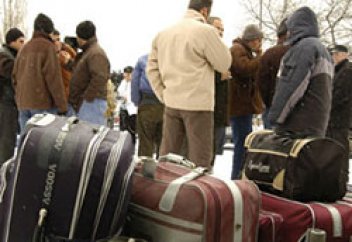 Жыл басынан бері Қазақстаннан қанша мыңнан астам адам қоныс аударды