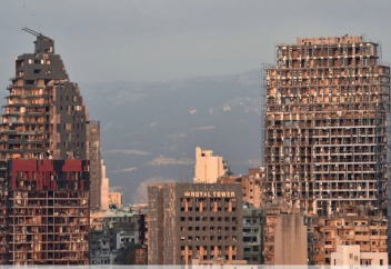Бейрут с разницей в один день (ФОТО ГОРОДА ДО И ПОСЛЕ) Опубликовано видео последствий взрыва в Бейруте с высоты птичьего полета