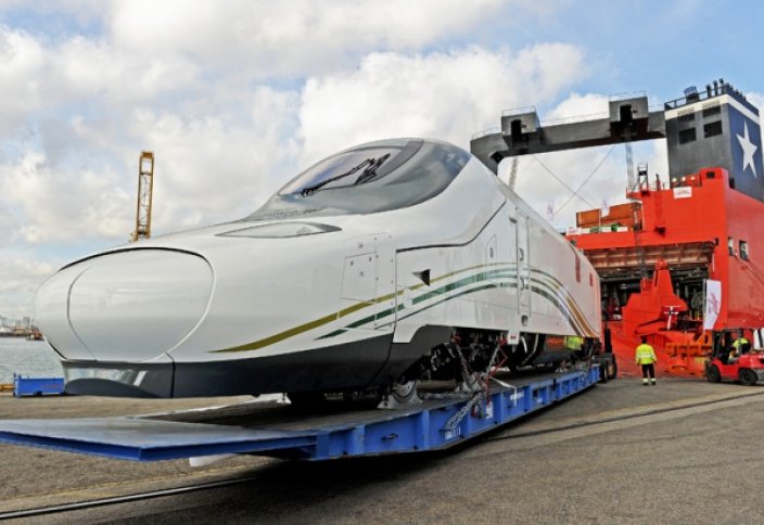 Между Меккой и Мединой запустят высокоскоростной поезд