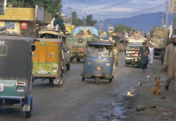 Ислам дінін ұстанған мұсылмандардың  бүгінгі күні ғылым-білімде артта қалуы неліктен?