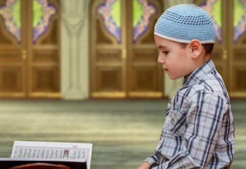 Балаларды намазға жығудың өзгеше тәсілі