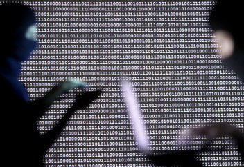 Өзге елдің сайлау науқанына неге араласады?