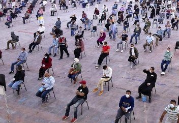 Разные: Социальное дистанцирование предотвратило вспышку редкого парализующего заболевания