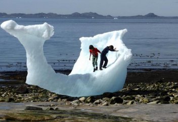 Переход Гренландии под управление США может привести к войне 