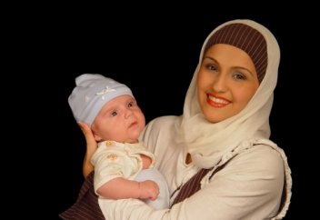 ПЕРЗЕНТХАНАДА АУЫСҚАН БАЛАНЫҢ ҚҰРАН АРҚЫЛЫ АНАСЫН ТАБУЫ