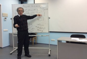 Профессор предлагает вернуть Корану его центральное положение