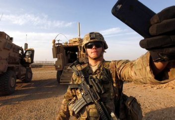 Разное: США частично выведут войска из пограничных районов Сирии