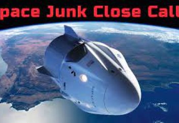 На опасной близости от Crew Dragon 2 пролетел кусок космического мусора (видео)