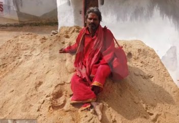 Бір тонна топырақ жеген адам тірі қалды (видео)