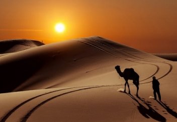 Қиянатың туралы ешкімге айтушы болма!