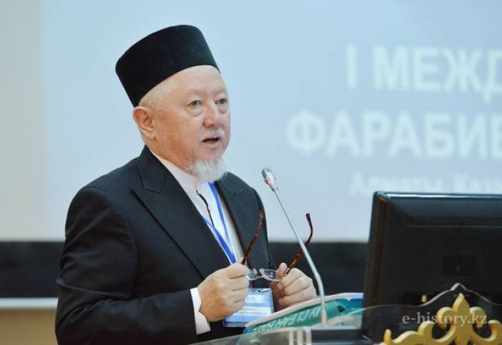 Профессор Әбсаттар қажы Дербісәлі Малайзиядағы VII әлемдік ислам форумына қатысты