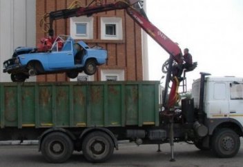 Қазақстанда жарамсыз көліктер қабылдайтын жылжымалы пунктер ашылады (видео)