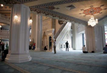 ДУМ Москвы опровергли слухи о «платной мечети»