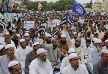 Мусульмане и "неприкасаемые" объединили свои усилия