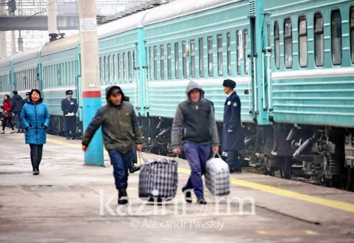 Пять тысяч человек переселились на север Казахстана