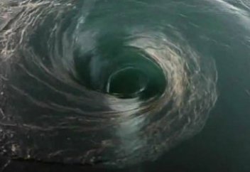 Иірімге сүңгіп көрдіңіз бе? (видео)