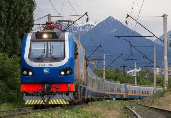 Поезда ғұсыл бұзылса, сүлгіні сулап денені сүртіп шығу керек дейді, оған не дейсіздер?