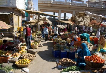 Рамазан айындағы инфляция үнді мұсылмандарына қиындық тудыруда