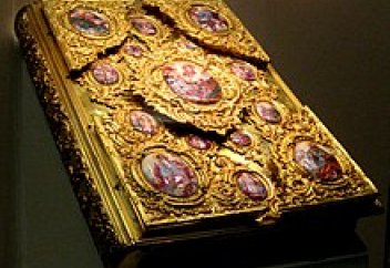 Інжілдің толық мәтіні 719 тілге аударылған