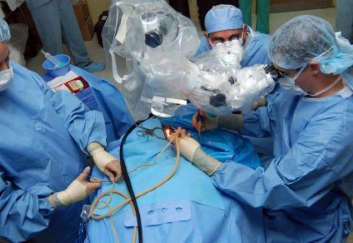 Қазақстандық хирургтар өте сирек пластикалық отаны жасады (видео)