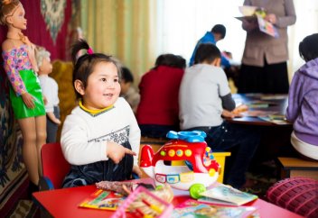 Елімізде 9 мыңнан астам бала балалар үйінде тәрбиеленіп жатыр