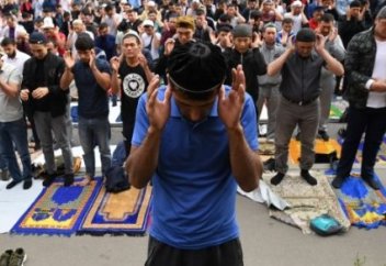 Как встретили Курбан айт в Центральной Азии (фото+видео)