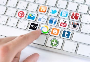 Жители Саудовской Аравии используют соцсети для пропаганды аморальности