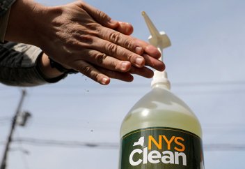 La Vanguardia (Испания): как выбрать эффективный дезинфицирующий гель против коронавируса