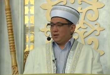 Қайрат Жолдыбайұлы - Монополистер