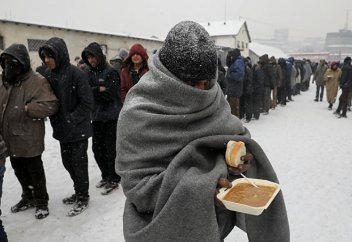 Астана мұсылмандары аязда міскіндерге қол созуда