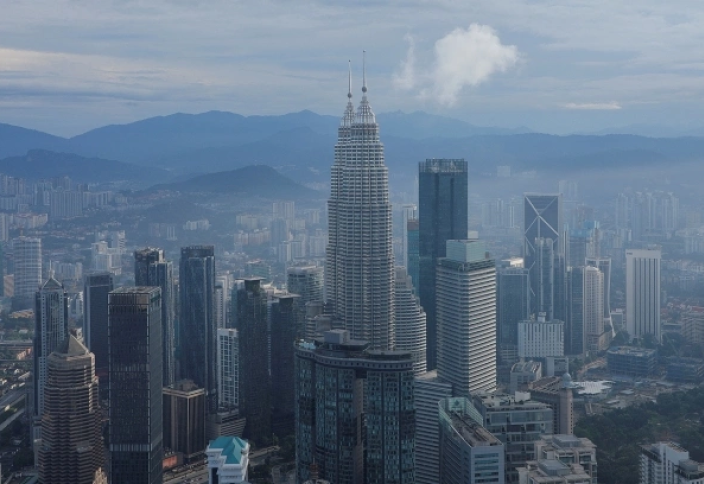 Уровень безработицы в Малайзии снизился до минимума за 11 лет