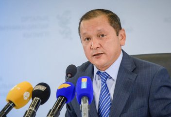 Когда государство перестанет платить казахстанцам трудовые пенсии. Минтруда собирается поднять черту бедности и ввести новое пособие