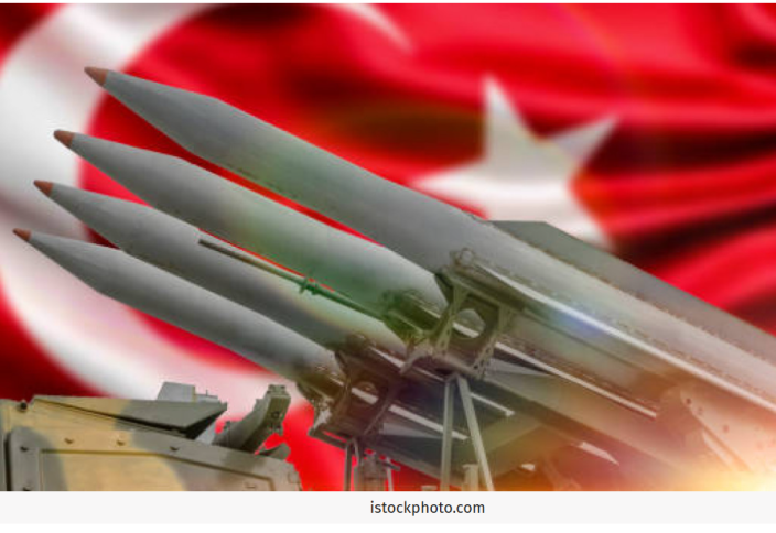 Түркия жаңа зымыранын жасады: енді нысанаға дәл тиеді (видео)