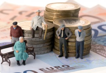 Басқа елдерде зейнетке қанша жаста шығады?