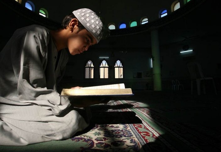 Почему необходимо читать Коран постоянно?