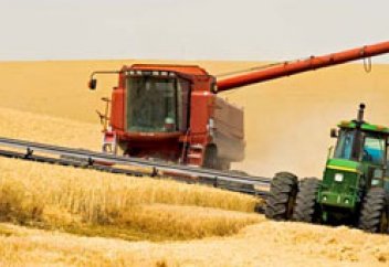 Қызылорда облысында оқушы күн батареясынан қуаттанатын комбайн нұсқасын ұсынды