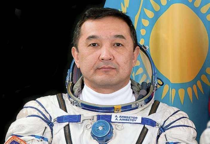 Ғарышкер Айдын Айымбетовке «Халық қаһарманы» атағы берілді