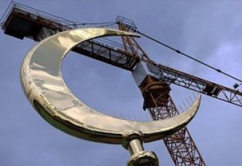 Строительство крупной мечети в Чечне идет полным ходом