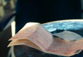 Жестче наказывать за перепродажу ж/д билетов хотят в Казахстане