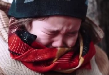 Жетім көрсең жебей жүр (өте әсерлі ролик)