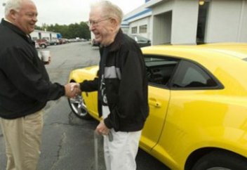 Италияның зейнетақы қоры: Енді 20 жылдан соң әрбір 3-ші тұрғын зейнеткер атанады